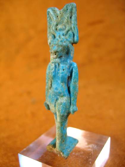 4209. **SOLD** VERY RARE faience amulet of....? 