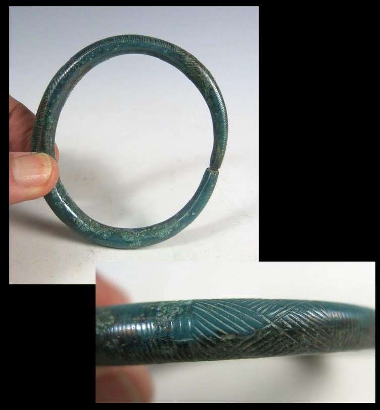 **SOLD** Particularly fine European Bronze Age bracelet 