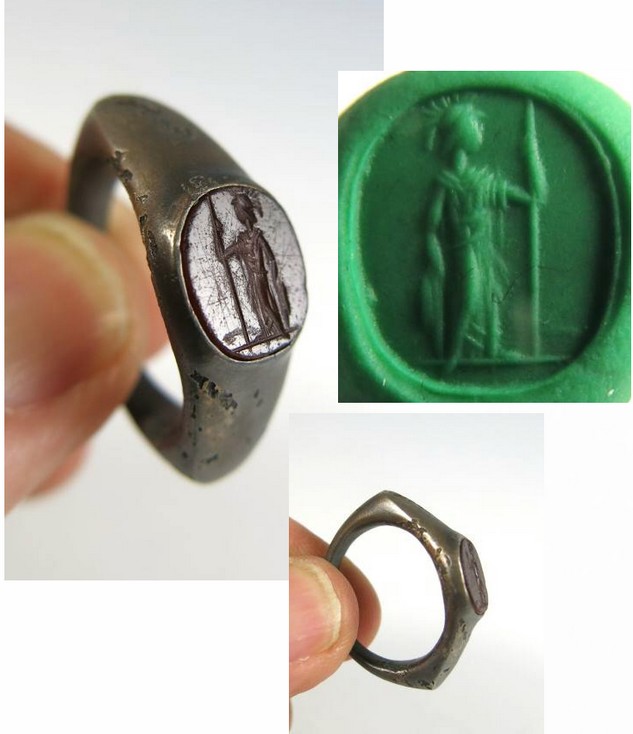 5869. **SOLD** Very attractive wearable Roman ring