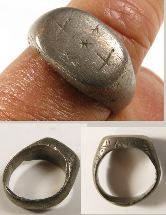 5707. Solid silver Roman ring