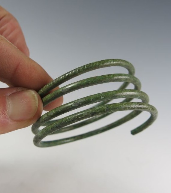 **SOLD** Very nice Celtic  spiral bronze bracelet