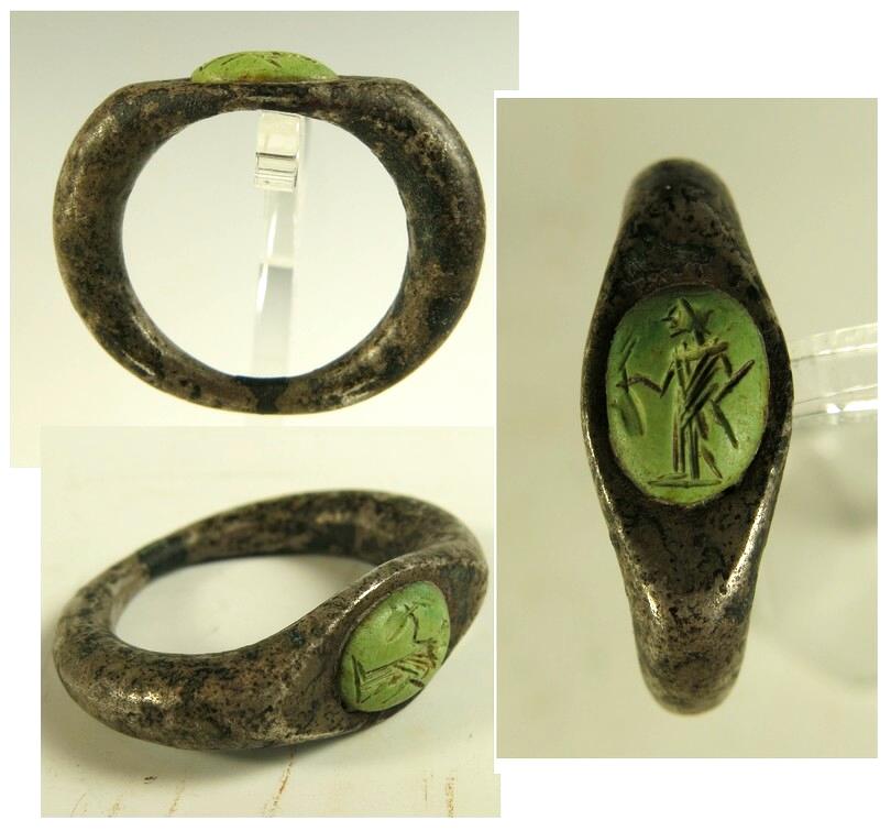 5667. **SOLD** A very attractive and wearable silver Roman ring 