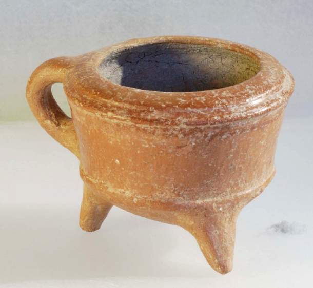 D8.**SOLD** An very fine Ammonite tri-legged pot with handle and red slip
