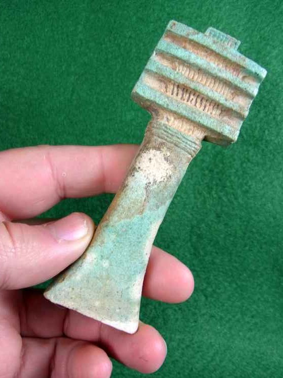 1740. **SOLD**  VERY LARGE faience Djed: 109 mm !!