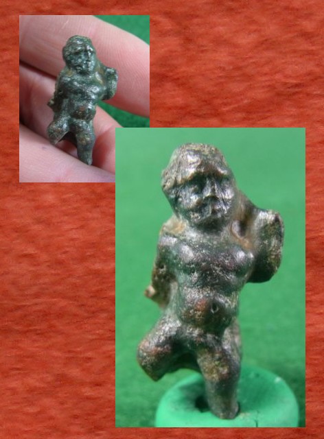 5413. Rather cute little bronze applique 