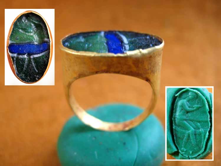 4506. **SOLD** Early Roman gold ring with vibrant colours in glass intaglio