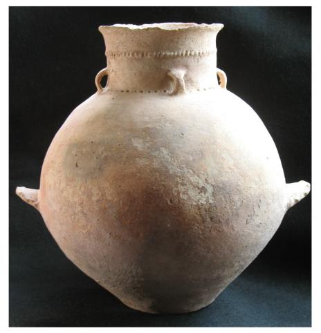 704.**SOLD**  Superb and large Early Bronze Age pottery from the Holy Lands