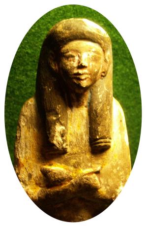 ES441.**SOLD** Large fragmentary Ramessid stone shabti